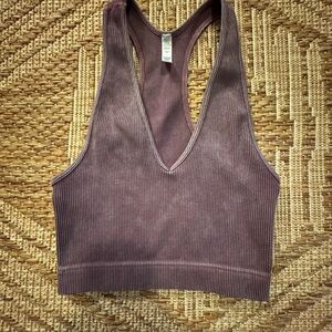 •Ribbed V-Neck Racerback Crop Top - Dusty Purple